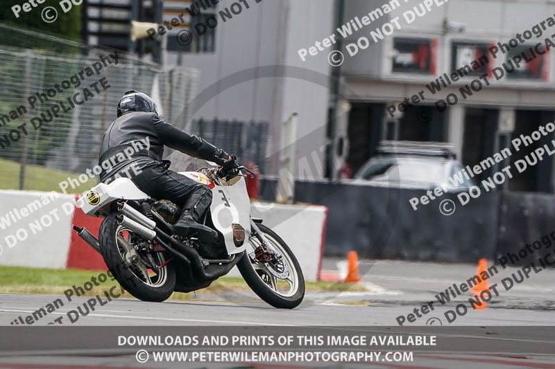 donington no limits trackday;donington park photographs;donington trackday photographs;no limits trackdays;peter wileman photography;trackday digital images;trackday photos